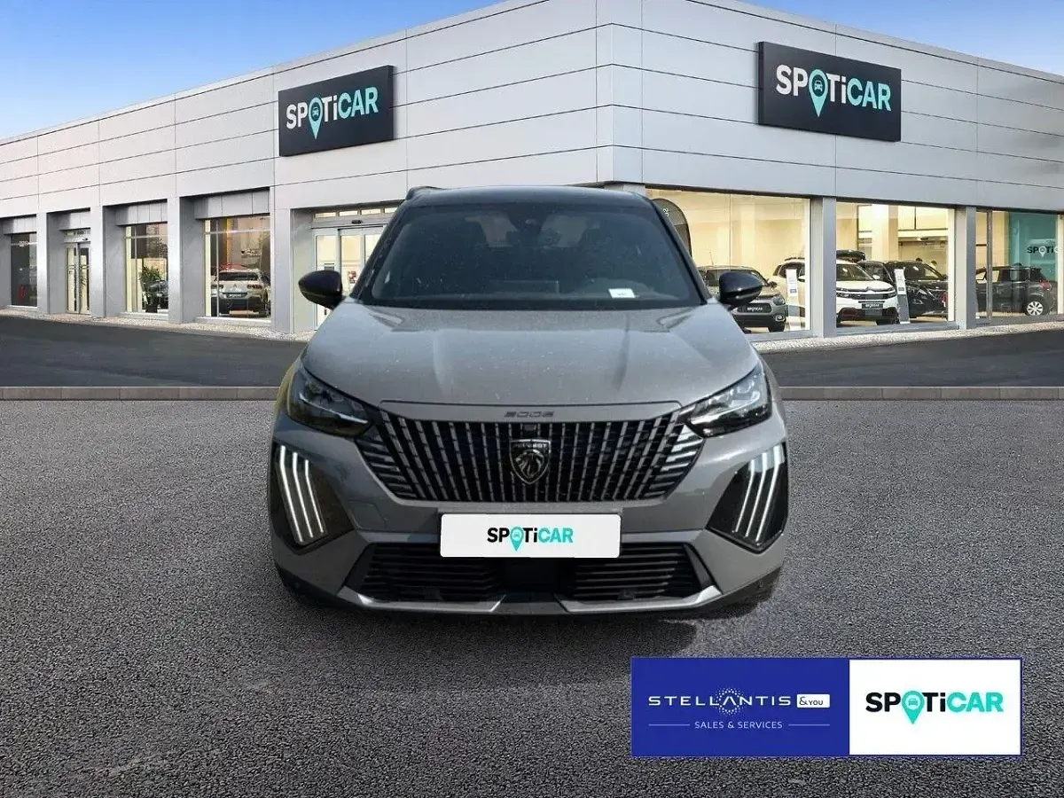 Gebraucht Peugeot 2008 GT 131 PS (96 kW) 2024 Grau SUV