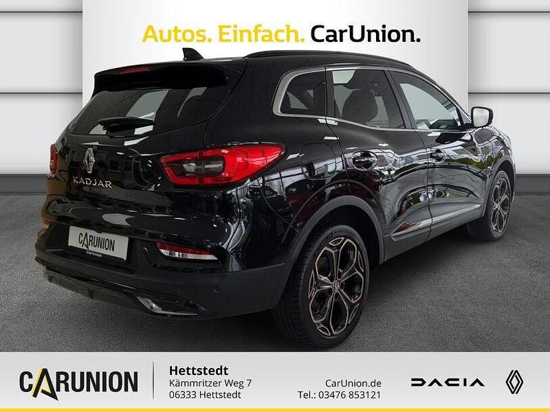 Gebraucht Renault Kadjar Black Edition 158 PS (116 kW) 2021 Black pearlschwarz SUV