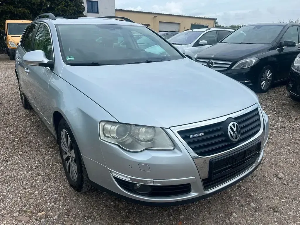 Usata VW Passat Comfortline 143 CV (105 kW) 2009 Argento Station wagon