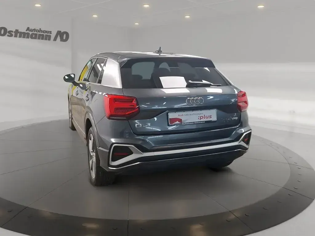 Gebraucht Audi Q2 S-Line 150 PS (110 kW) 2024 Daytonagrau perleffekt SUV
