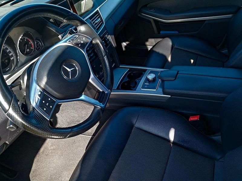 Gebraucht Mercedes E300 Avantgarde 231 PS (169 kW) 2012 Grau Kombi