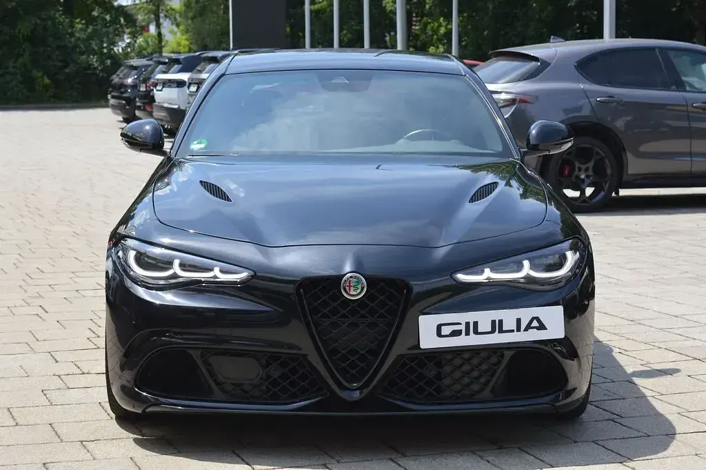 Gebraucht Alfa Romeo Giulia Quadrifoglio 519 PS (381 kW) 2024 Schwarz Limousine