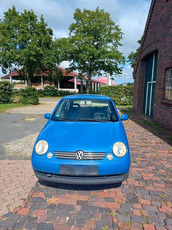 Blau Gebraucht 2000 VW Lupo Kleinwagen | 400 € (Superpreis) - Bild 1/4