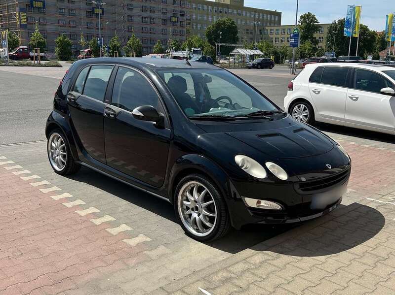 Schwarz Gebraucht 2004 Smart ForFour Kleinwagen | 1.900 € (Fairer Preis) - Bild 1/4