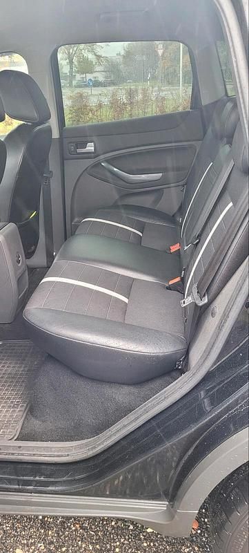 Gebraucht Ford Kuga 140 PS (102 kW) 2011 SUV