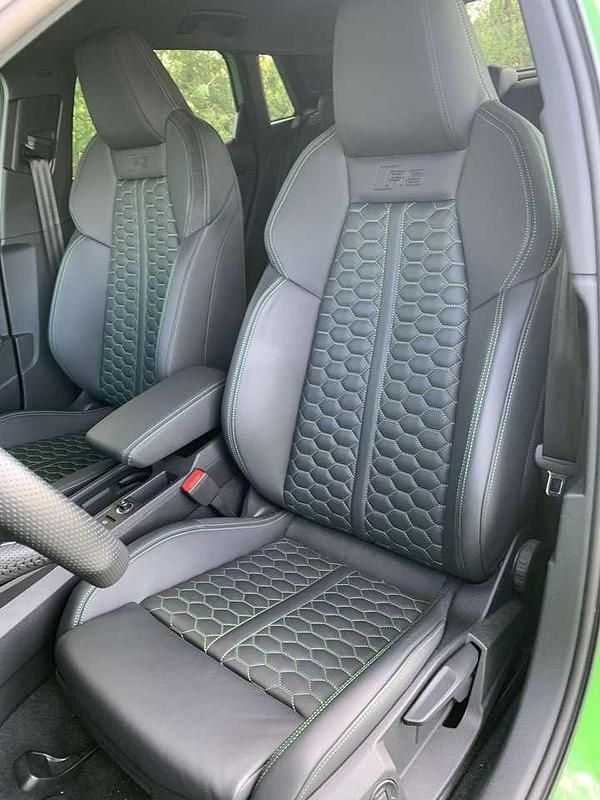 Second-hand Audi RS3 400 CP (294 kW) 2023 Verde Berlinǎ