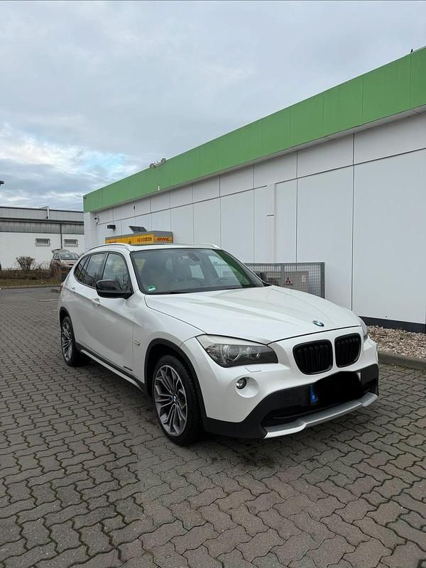 Gebraucht BMW X1 177 PS (130 kW) 2011 Weiß SUV