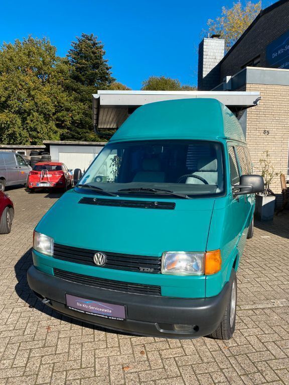Grün Gebraucht 1997 VW T4 Van | 15.980 € - Bild 1/4