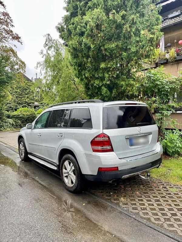 Gebraucht Mercedes GL320 224 PS (164 kW) 2007 Silber SUV