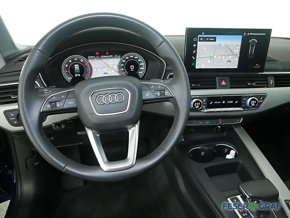 Gebraucht Audi A4 Ambiente 150 PS (110 kW) 2022 Navarrablau metallic Kombi