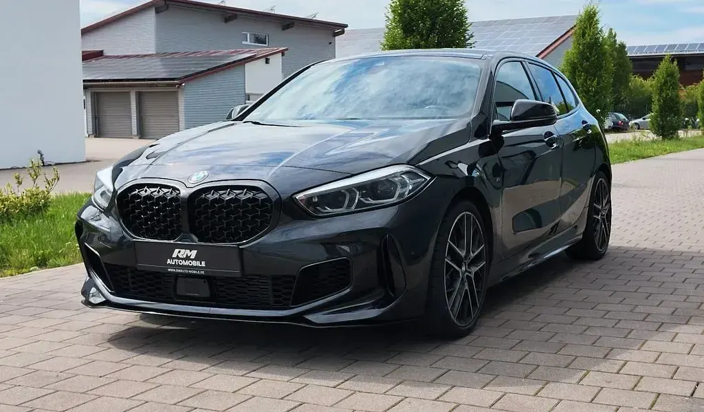 Gebraucht BMW M135 Performance 306 PS (225 kW) 2023 Schwarz Kleinwagen