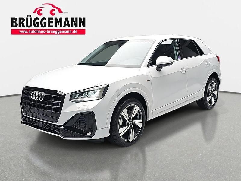 Gletscher weiss metallic Neu 2025 Audi Q2 S-Line SUV | 35.890 € (Superpreis) - Bild 1/4