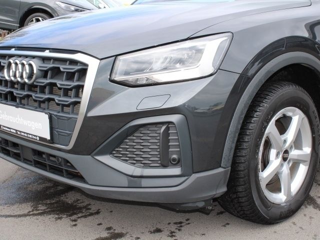 Gebraucht Audi Q2 Comfort 150 PS (110 kW) 2023 Grau SUV