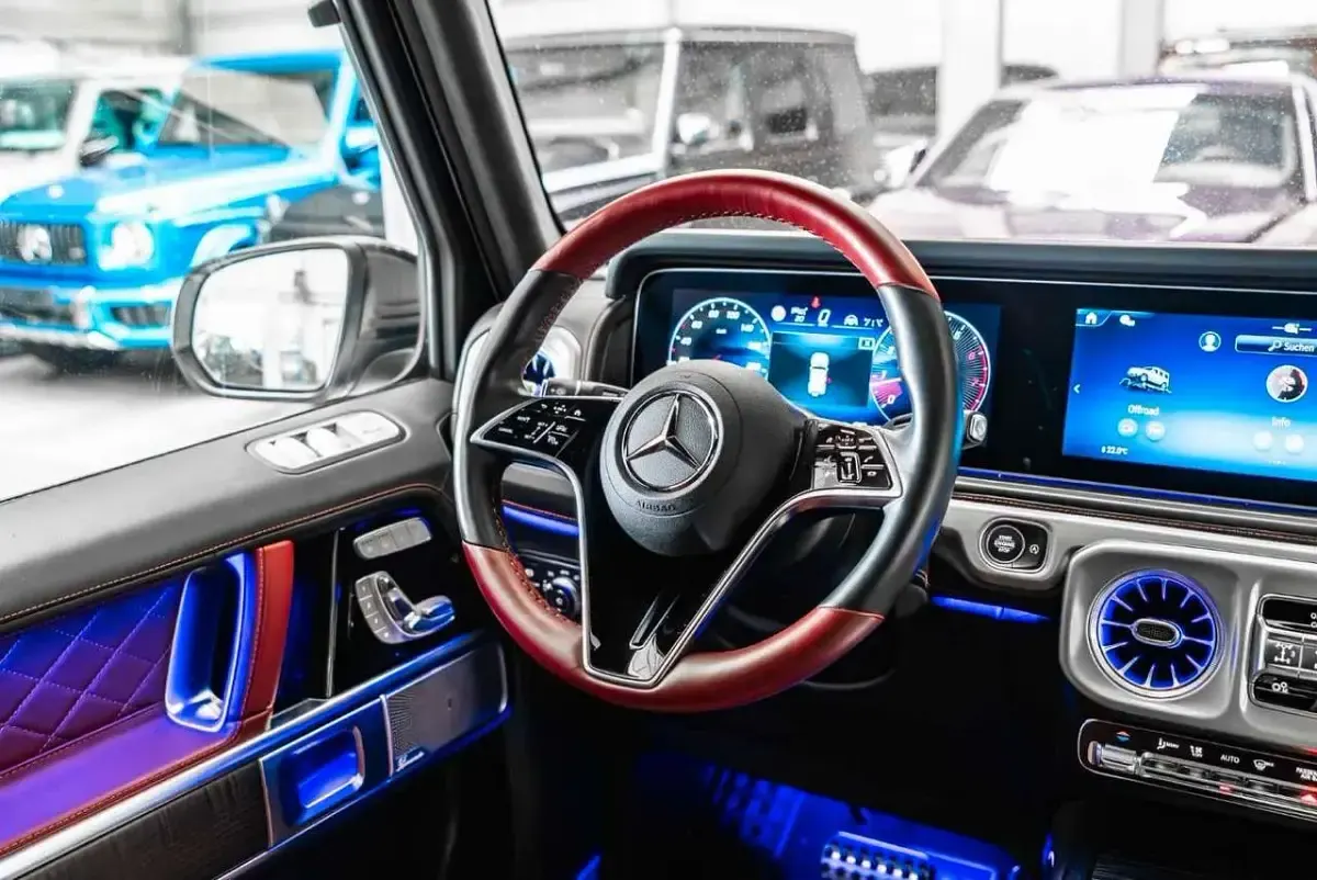 Gebraucht Mercedes G500 449 PS (330 kW) 2024 Polarweiss  unilack SUV
