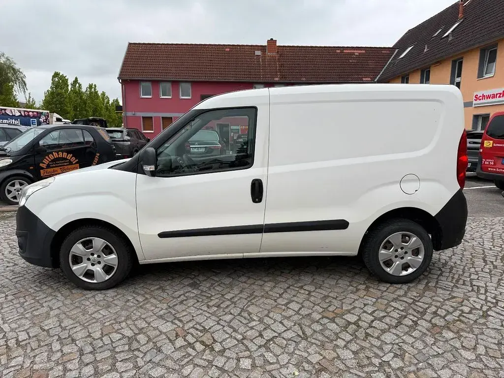 Occasion Opel Combo 90 ch (66 kW) 2014 Blanc Monospace