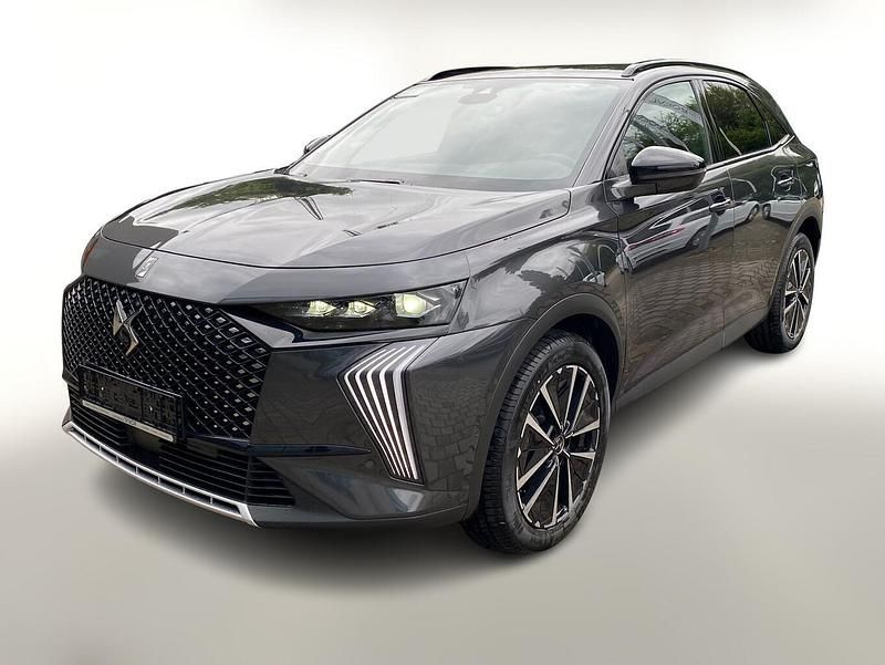 Seidengrau metallic Gebraucht 2024 DS Automobiles DS7 Crossback SUV | 32.791 € (Guter Preis) - Bild 1/4