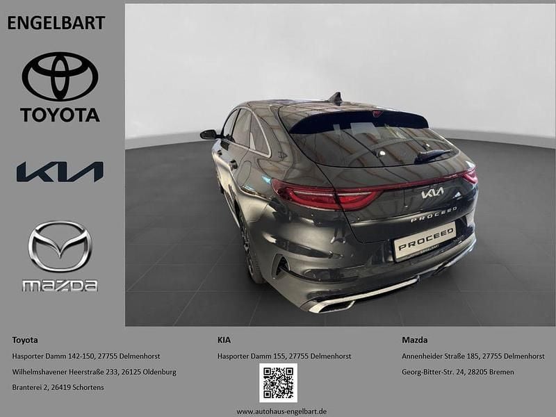 Pentametal (grau) Gebraucht 2024 Kia ProCeed GT-Line Kleinwagen | 26.990 € (Superpreis) - Bild 1/2