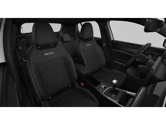 Neu Fiat 600 Street 101 PS (74 kW) 2026 Gelato weiß/dach schwarz SUV