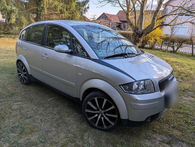 Gebraucht Audi A2 75 PS (55 kW) 2001 Silber Kleinwagen