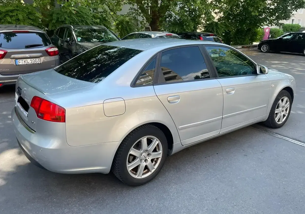 Gebraucht Audi A4 140 PS (102 kW) 2007 Limousine