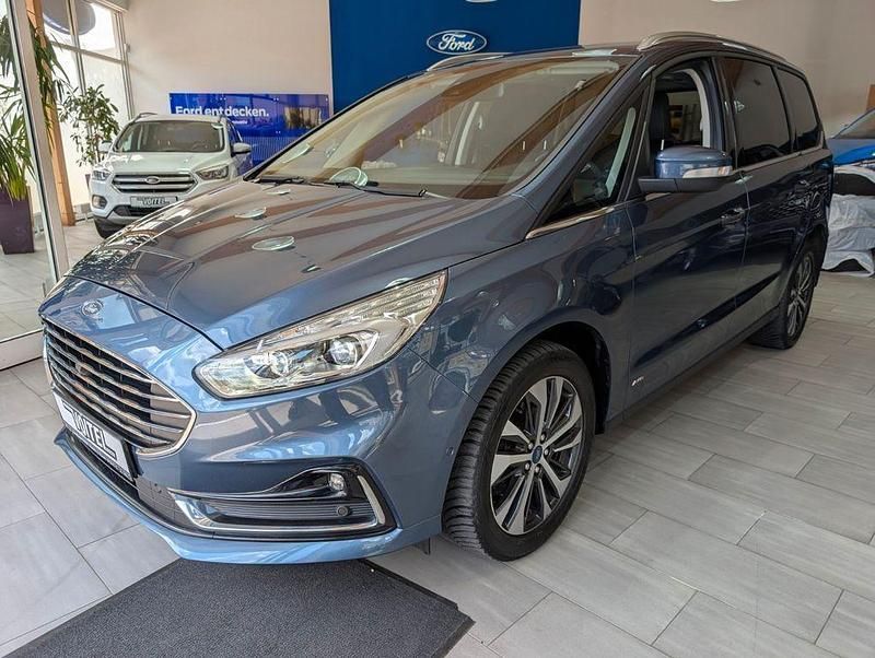 Blau Gebraucht 2020 Ford Galaxy Titanium Van / Kleinbus | 24.990 € (Fairer Preis) - Bild 1/4