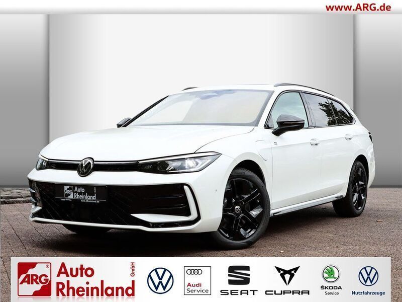 Weiß Neu 2024 VW Passat R-line Limousine | 68.490 € (Teuer) - Bild 1/4