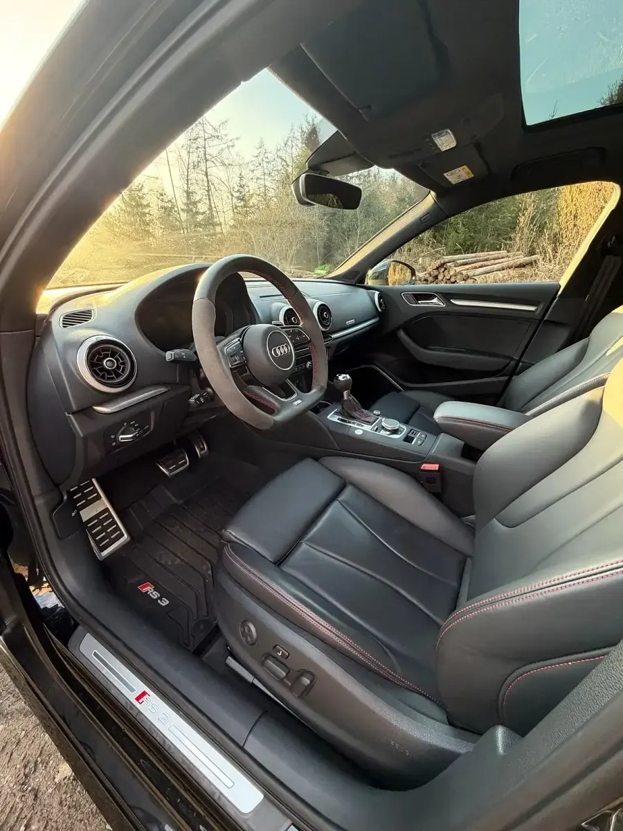Gebraucht Audi RS3 Sportback Performance 400 PS (294 kW) 2020 Schwarz Kleinwagen