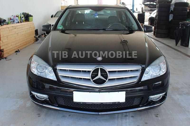 Gebraucht Mercedes C350 224 PS (164 kW) 2009 Schwarz Limousine