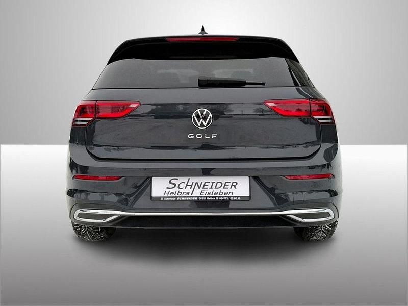 Gebraucht VW Golf VIII Active 131 PS (96 kW) 2022 Uranograu Limousine