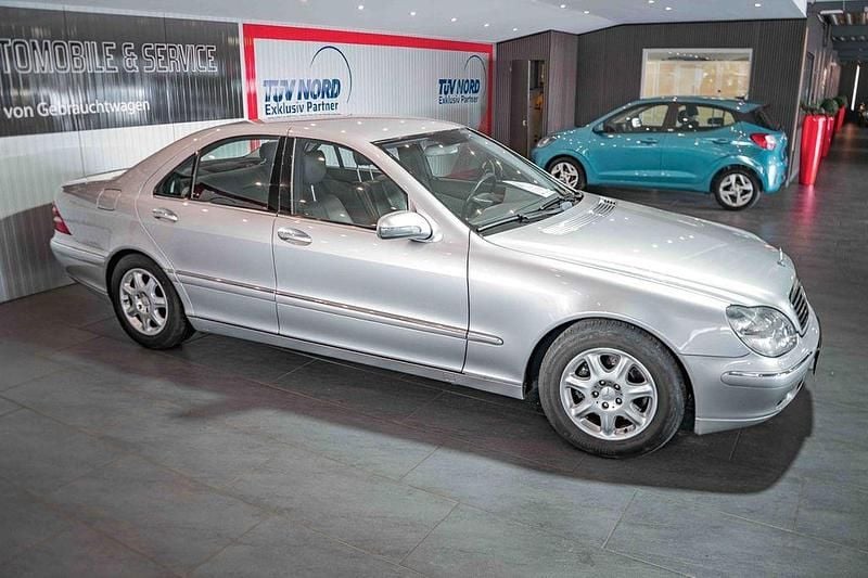 Gebraucht Mercedes S320 197 PS (144 kW) 2000 Silber Limousine