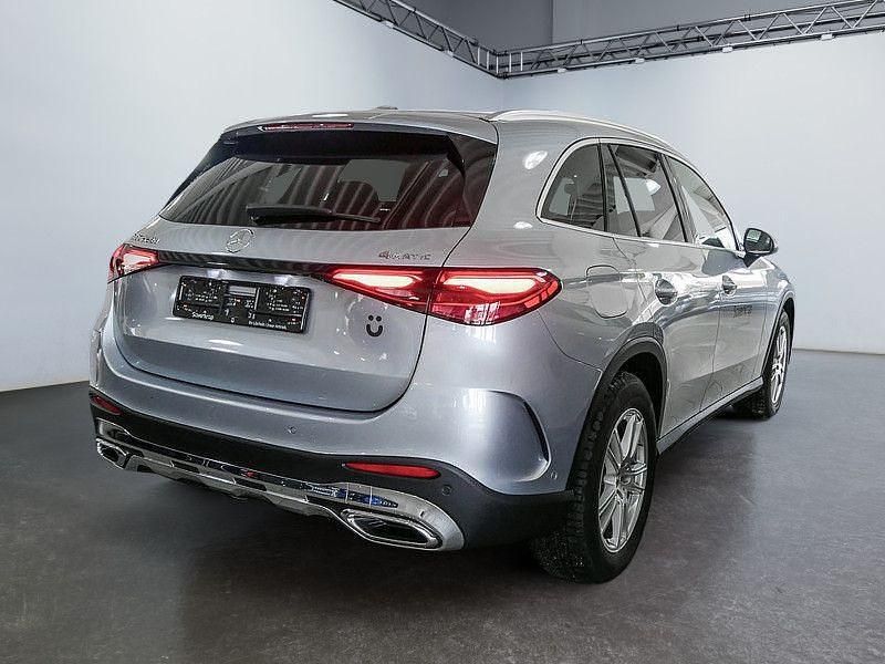 Gebraucht Mercedes GLC220 AMG 197 PS (144 kW) 2026 Silber SUV