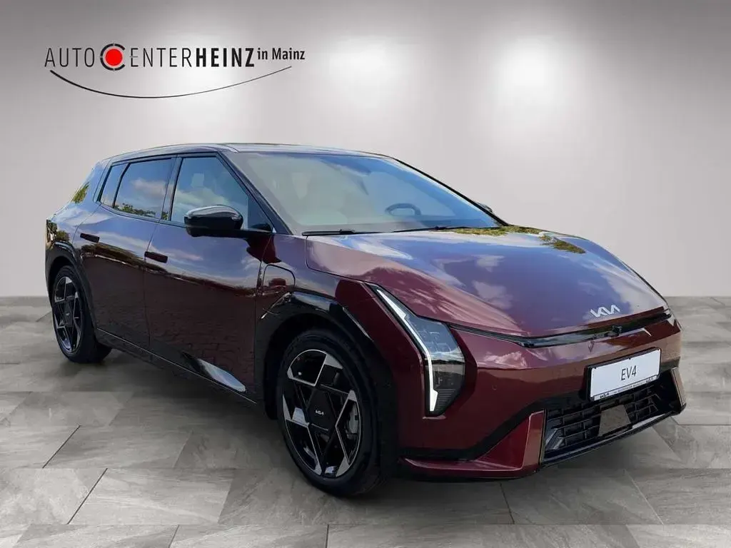 Neu Kia EV4 GT-Line 150 kW (204 PS) 2026 Rot Limousine