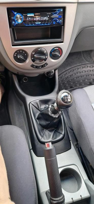 Gebraucht Chevrolet Nubira 110 PS (80 kW) 2009 Schwarz Kombi