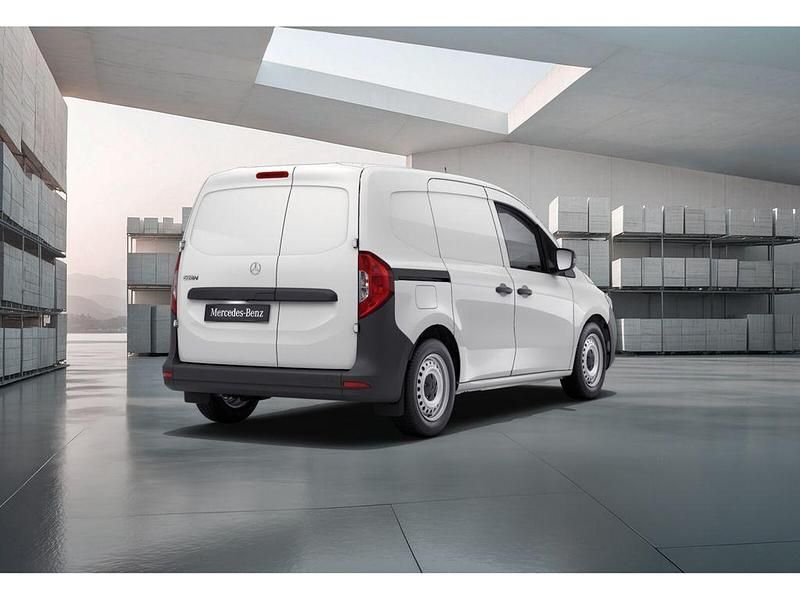 Gebraucht Mercedes Citan 110 95 PS (69 kW) 2023 Arktikweiß Van / Kleinbus