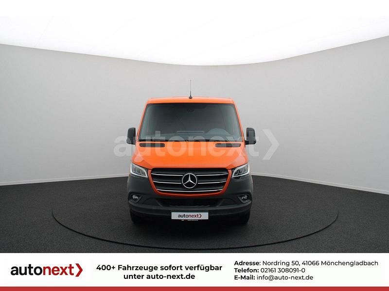 Gebraucht Mercedes Sprinter 163 PS (119 kW) 2019 Orange Van