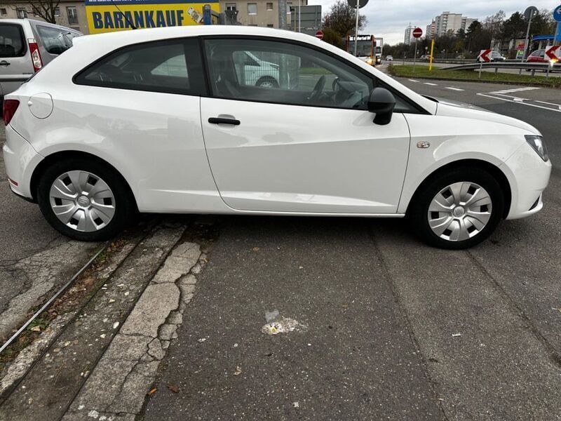 Gebraucht Seat Ibiza SC Reference 75 PS (55 kW) 2015 Weiß Kleinwagen