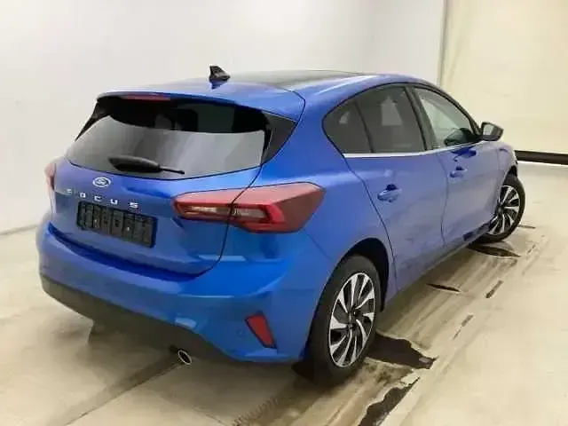Gebraucht Ford Focus Titanium X 125 PS (91 kW) 2025 Dynamicblaumetallic Limousine