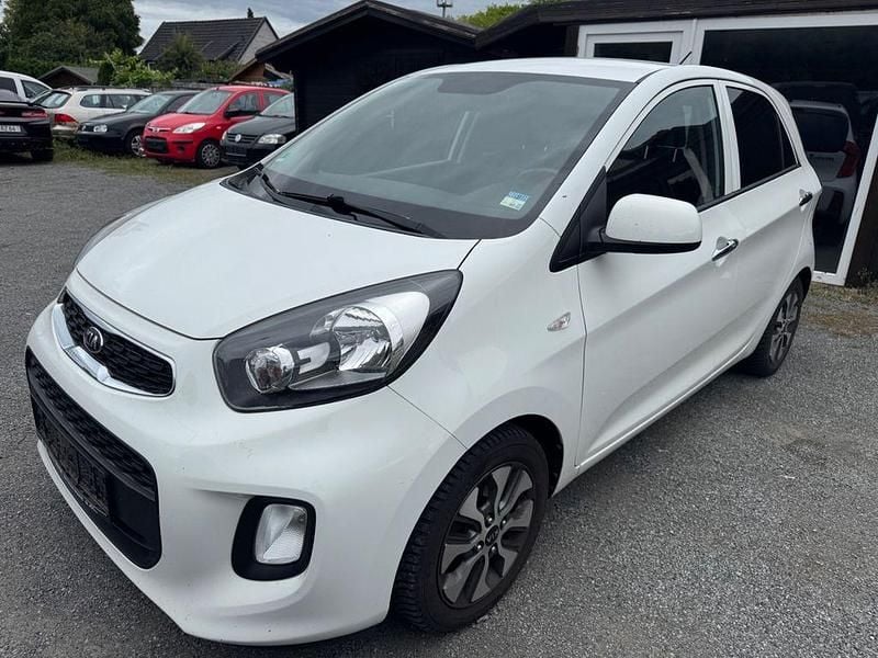 Weiß Gebraucht 2016 Kia Picanto DREAM-TEAM Edition Kleinwagen | 6.300 € (Guter Preis) - Bild 1/4