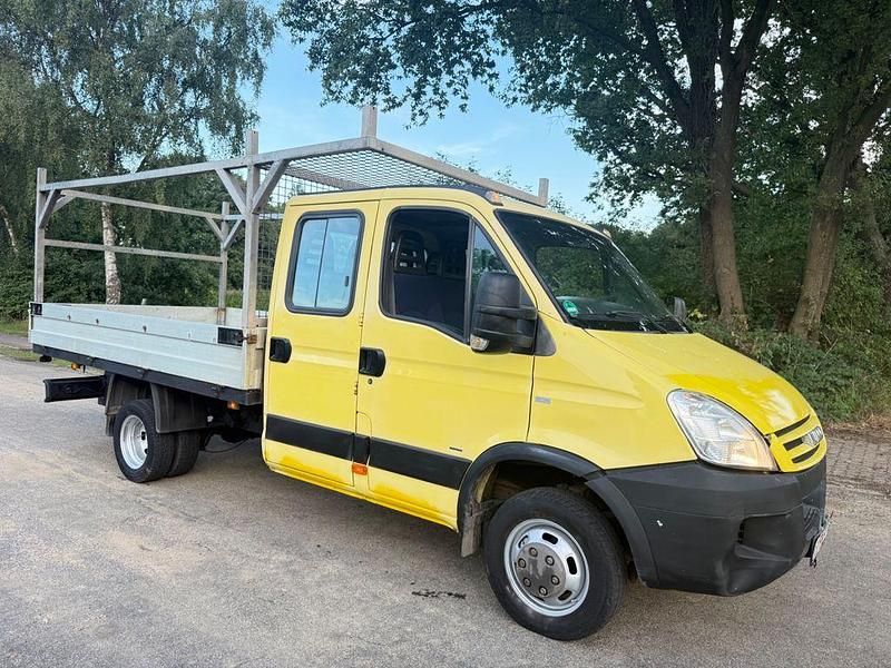 Gebraucht Iveco Daily 150 PS (110 kW) 2009 Gelb Van / Kleinbus