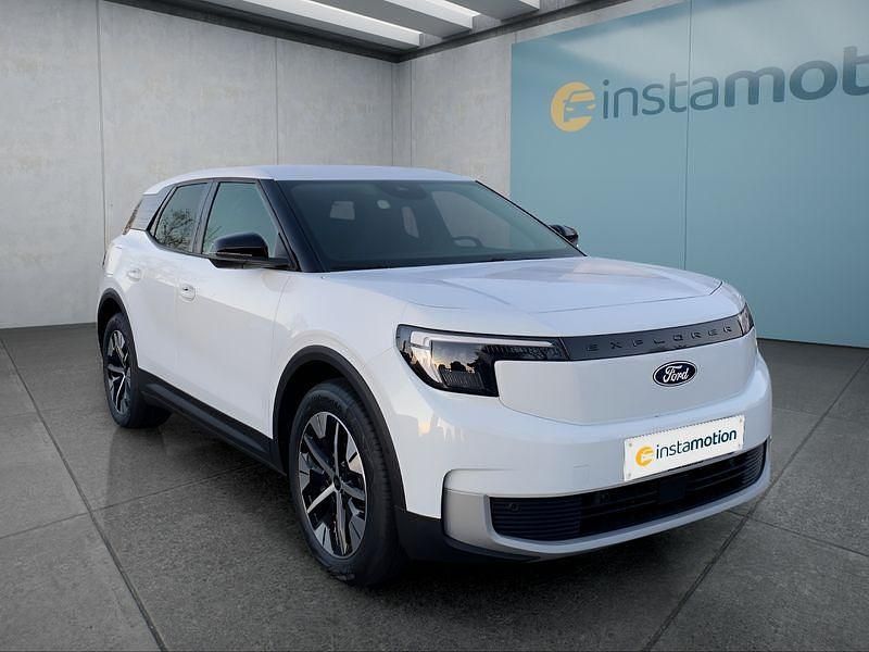 Używany Ford Explorer 150 kW (204 KM) 2025 Biały SUV