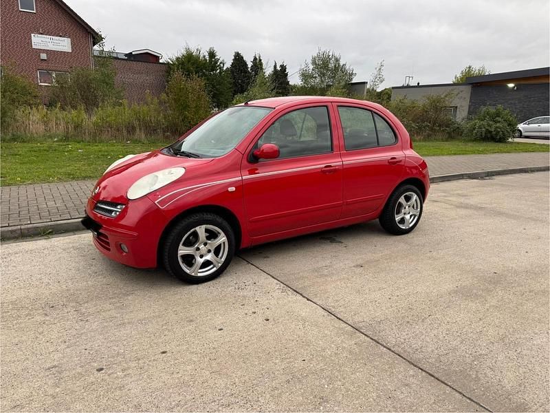 Rot Gebraucht 2005 Nissan Micra Kleinwagen | 2.300 € (Teuer) - Bild 1/4