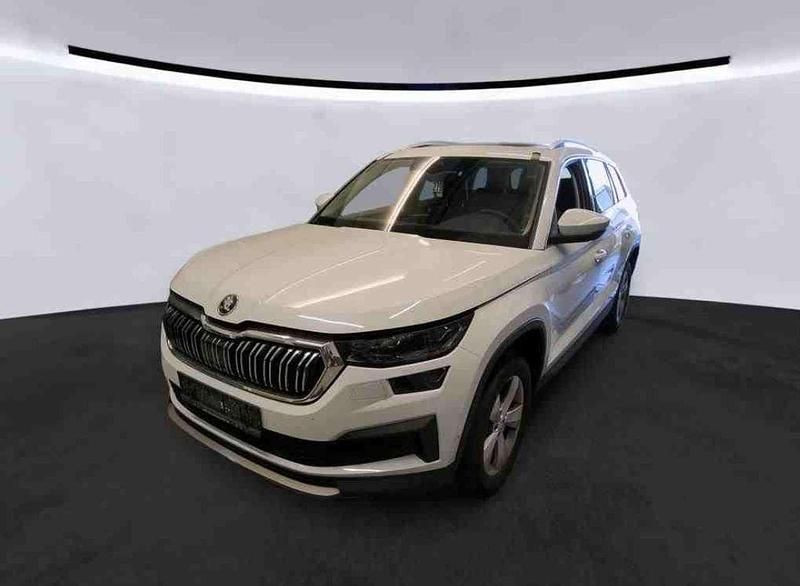 Moonweiss metallic Gebraucht 2022 Skoda Kodiaq Style SUV | 35.450 € (Fairer Preis) - Bild 1/1