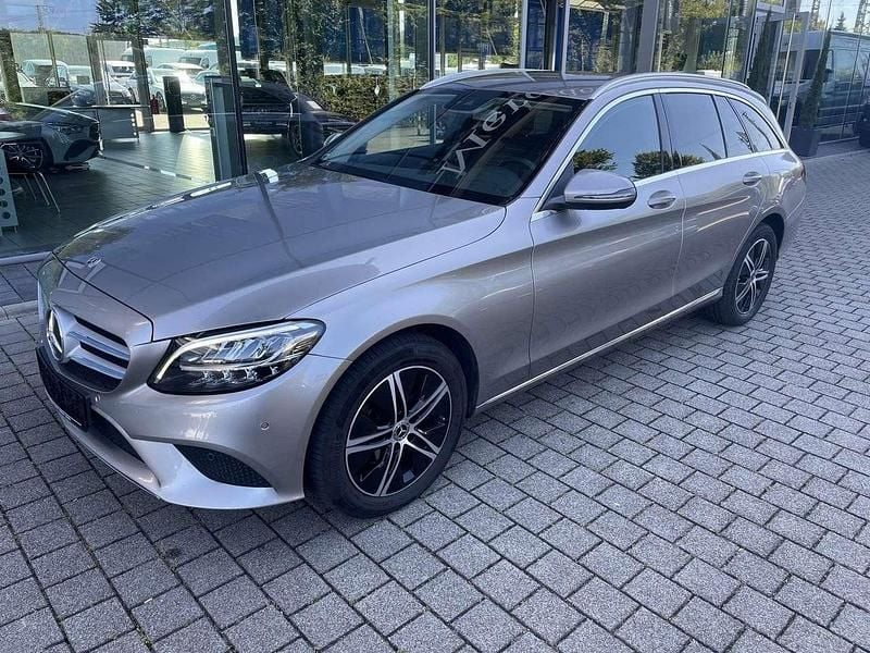 Silber Gebraucht 2019 Mercedes C220 Avantgarde Limousine | 26.649 € (Guter Preis) - Bild 1/4