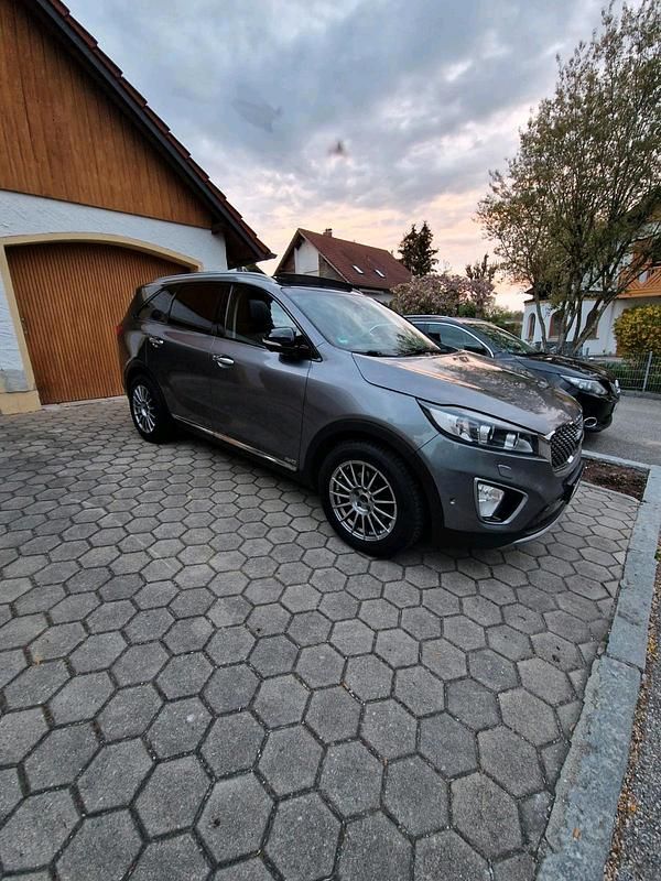 Gebraucht Kia Sorento Platinum 202 PS (148 kW) 2015 Grau SUV