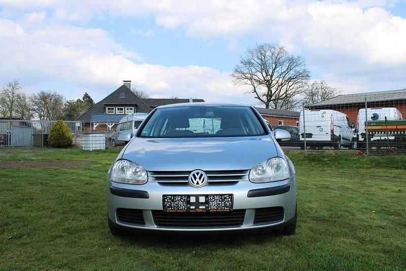Gebraucht VW Golf IV Comfortline 105 PS (77 kW) 2004 Silber Limousine