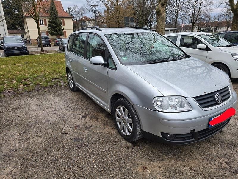 Gebraucht VW Touran 140 PS (102 kW) 2006 Beige Van / Kleinbus