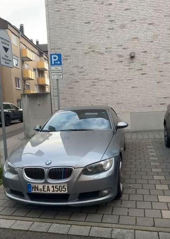 Gebraucht BMW 325 Cabriolet Performance 197 PS (144 kW) 2008 Grau Cabrio