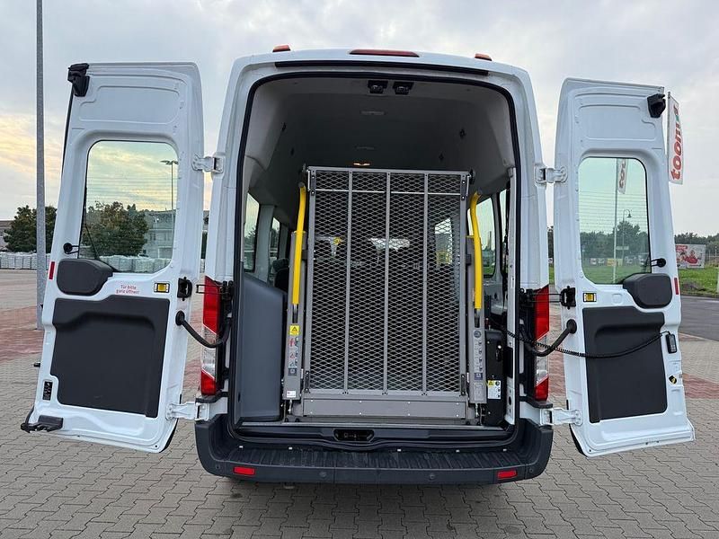 Weiß Gebraucht 2019 Ford Transit Van / Kleinbus | 39.999 € - Bild 1/3