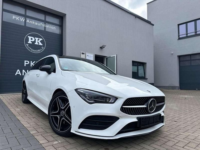 Weiß Gebraucht 2020 Mercedes CLA220 Shooting Brake AMG Kombi | 27.490 € (Etwas zu teuer) - Bild 1/4