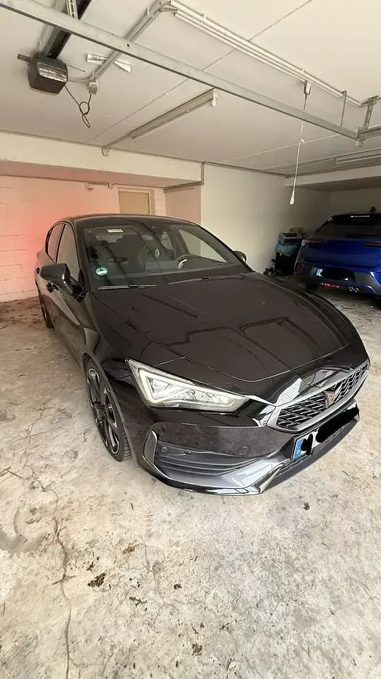 Gebraucht Cupra Leon VZ 300 PS (220 kW) 2022 Schwarz Limousine